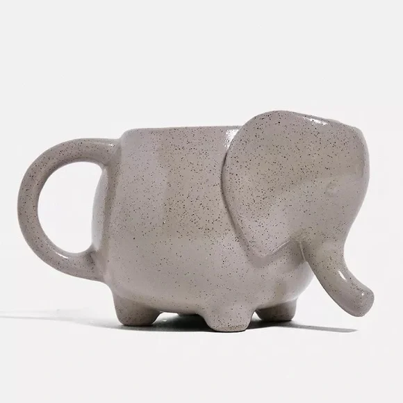 NWT Elephant Mug Gray Sculptural Urban Outfitters - Picture 9 of 9